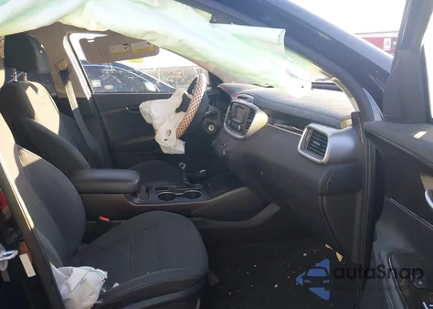 2017 Kia Sorento 2.4L Lx from USA, damaged, VIN 5XYPG4A38HG202858